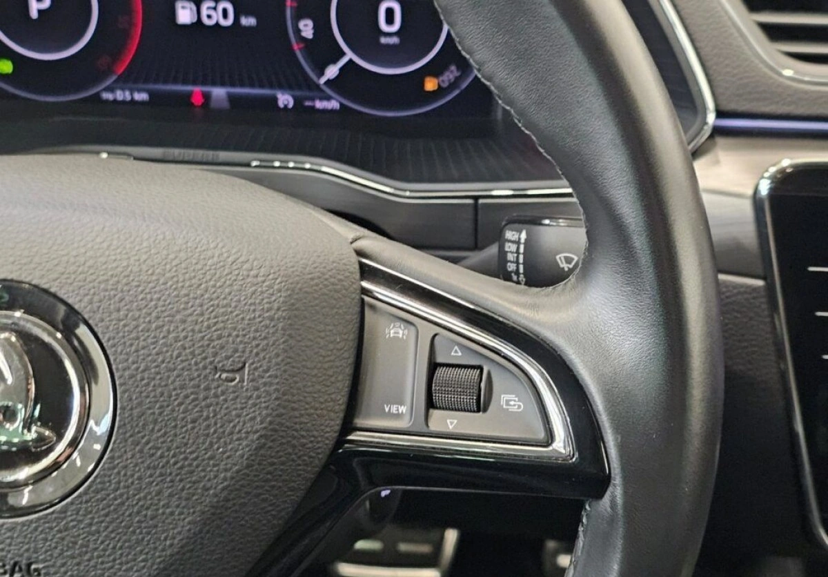 Skoda Superb - Zdjęcie 13