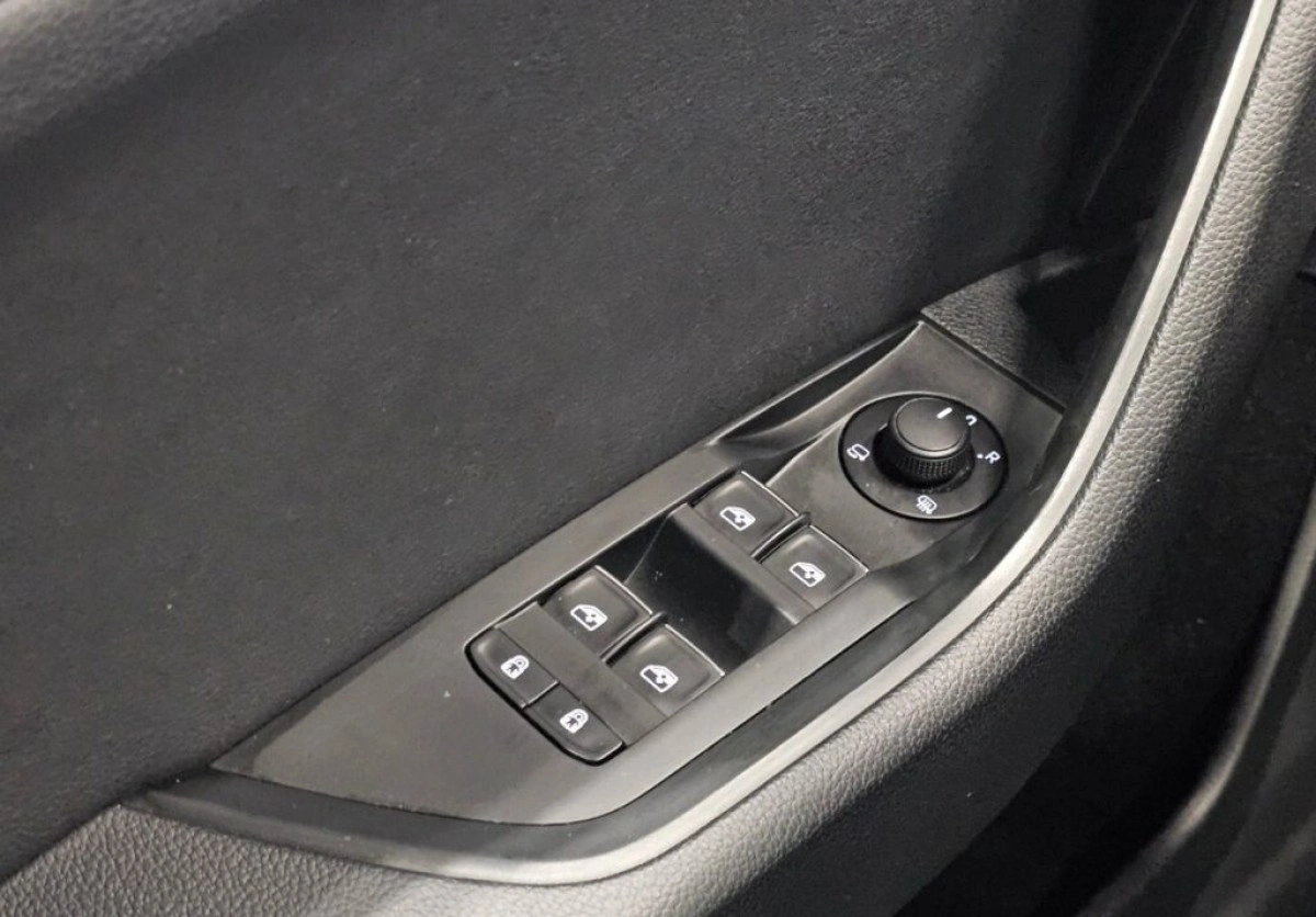 Skoda Superb - Zdjęcie 14