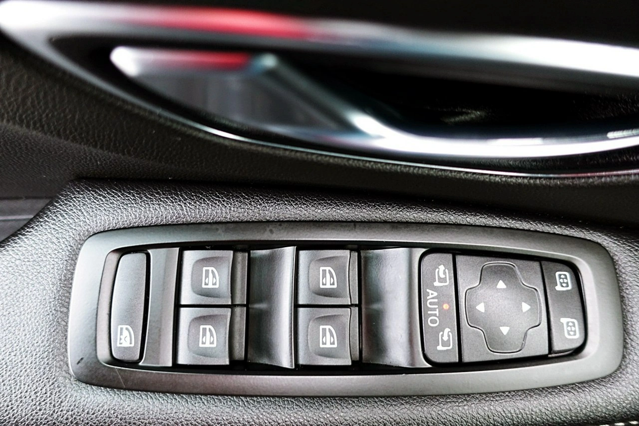 Renault Grand Scenic - Zdjęcie 18