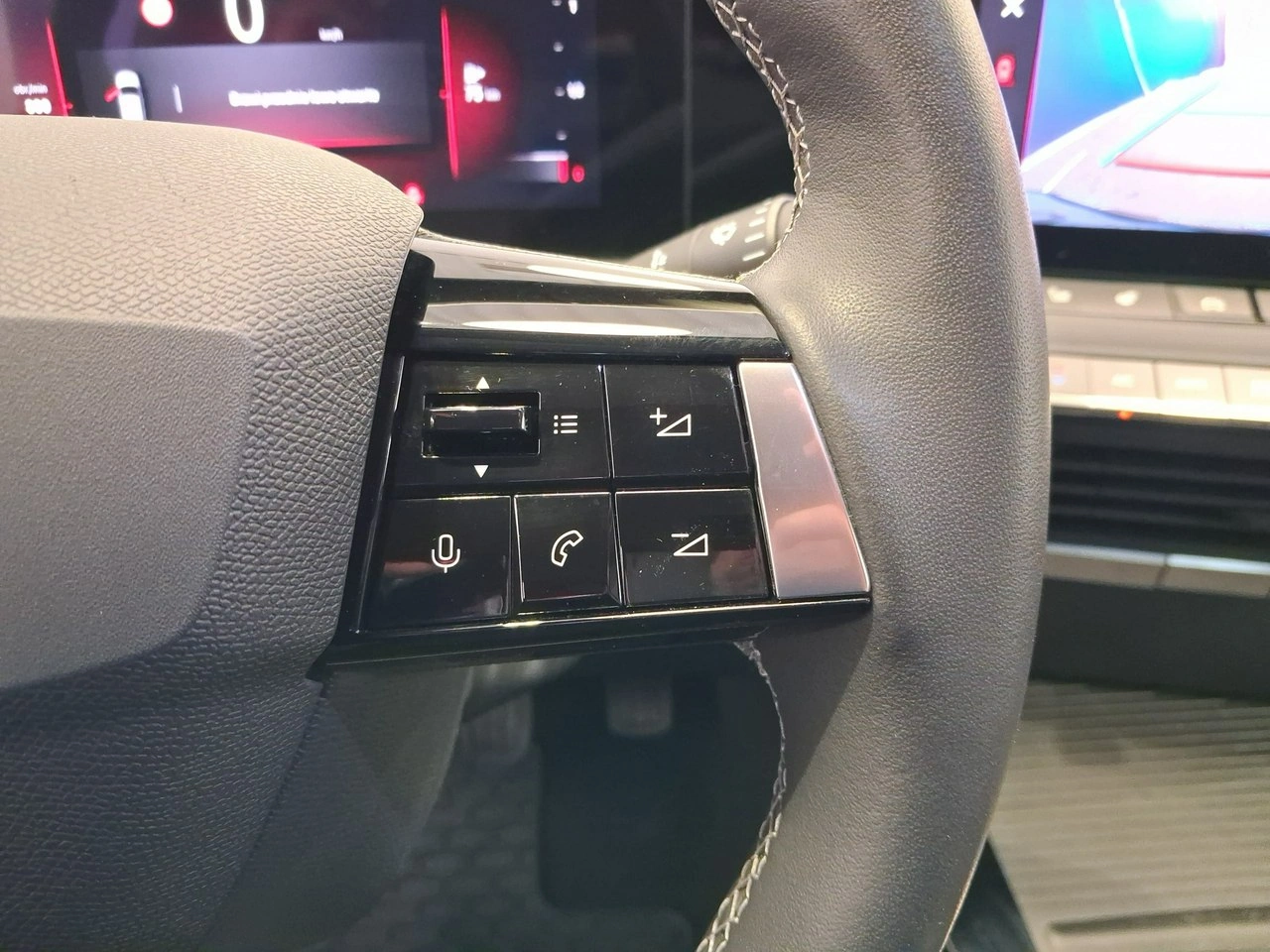 Opel Astra - Zdjęcie 14