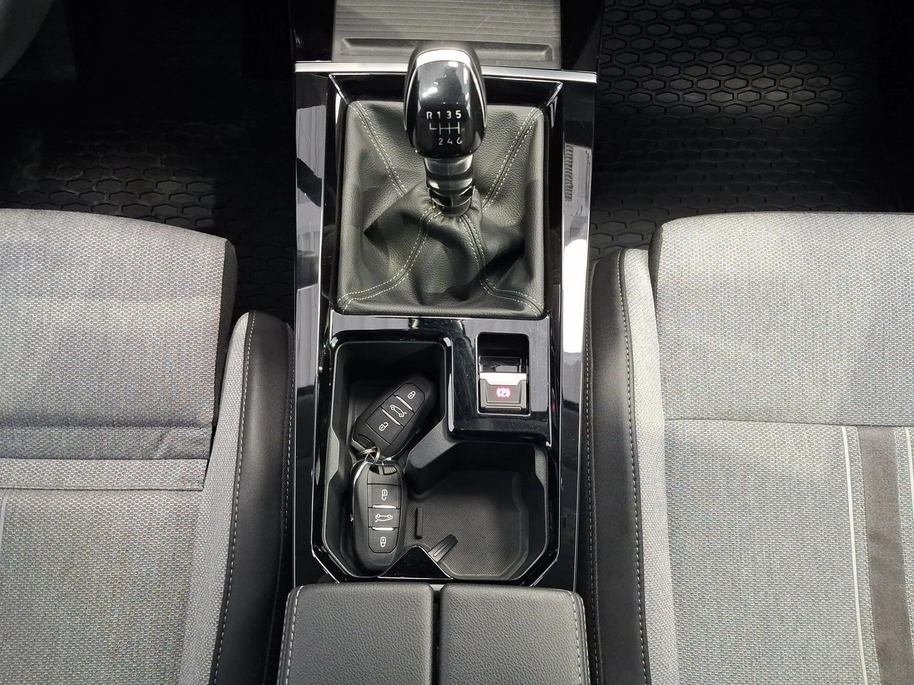 Opel Astra - Zdjęcie 19