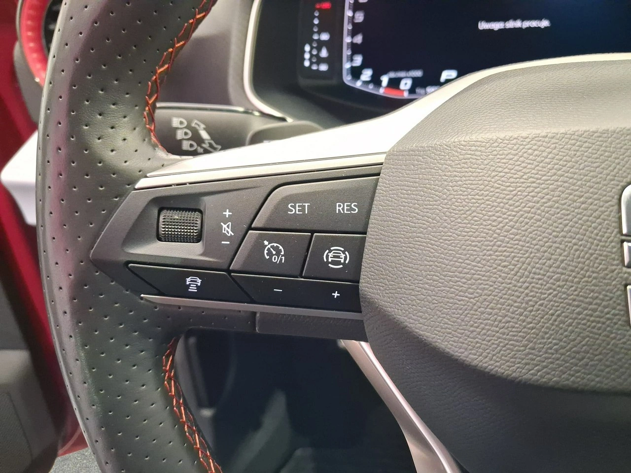 Seat Arona - Zdjęcie 13