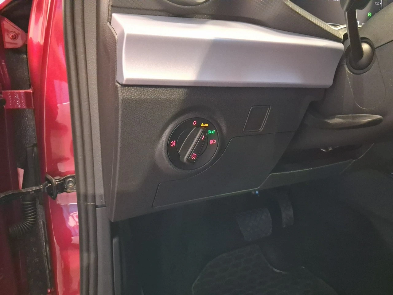 Seat Arona - Zdjęcie 22