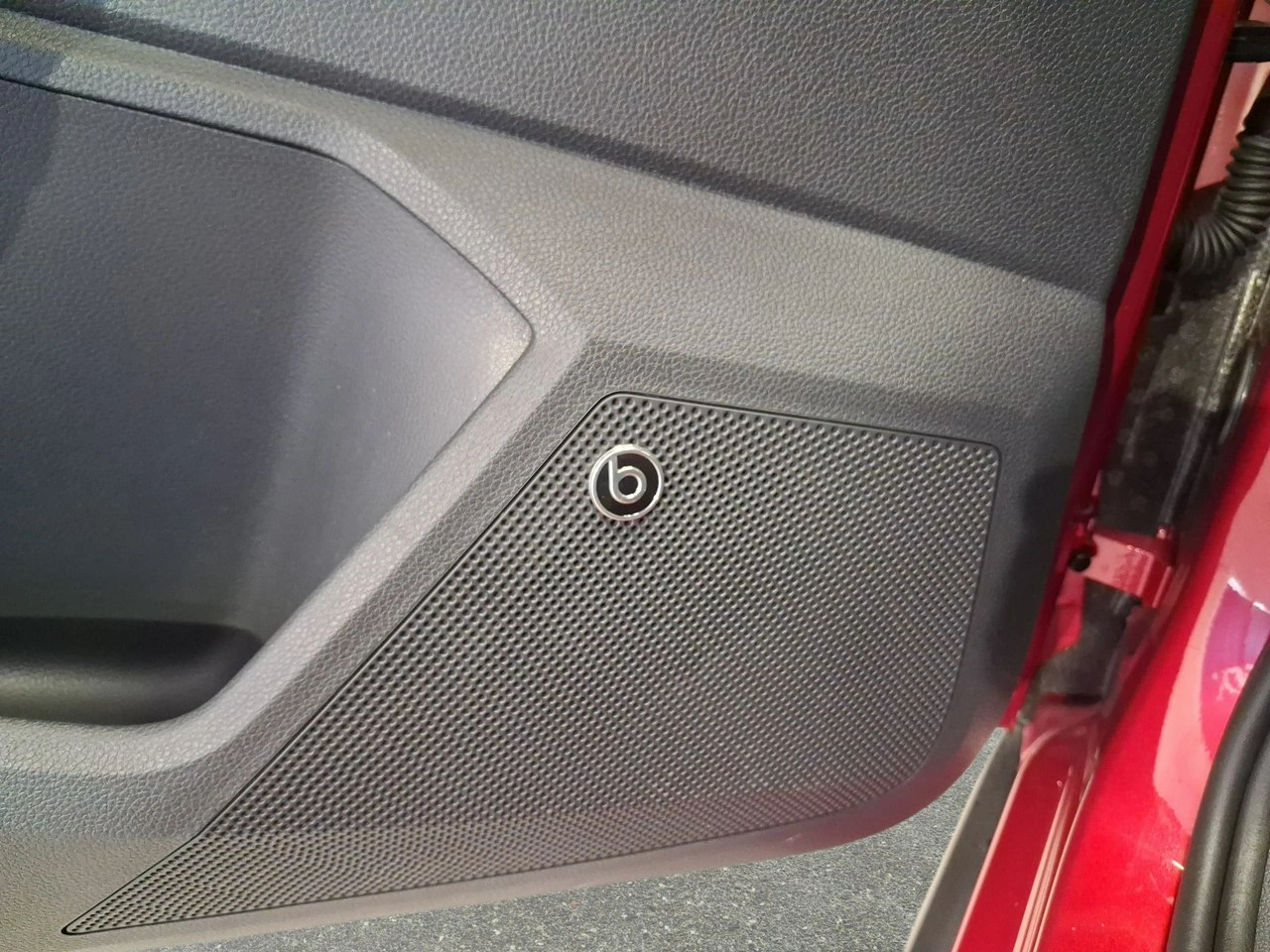 Seat Arona - Zdjęcie 23