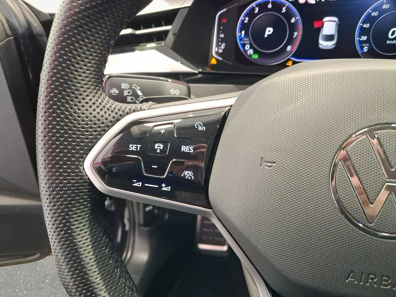 Volkswagen Arteon - Zdjęcie 15