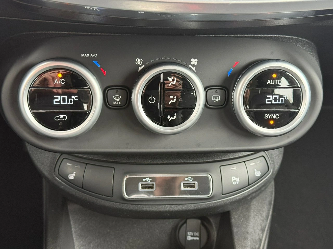 Fiat 500X - Zdjęcie 28