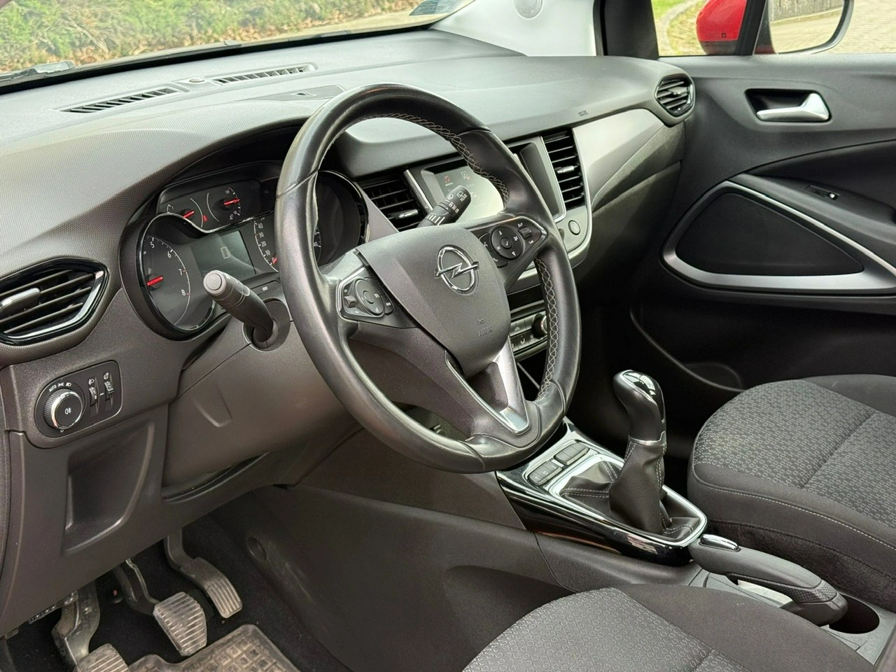 Opel Crossland X - Zdjęcie 14