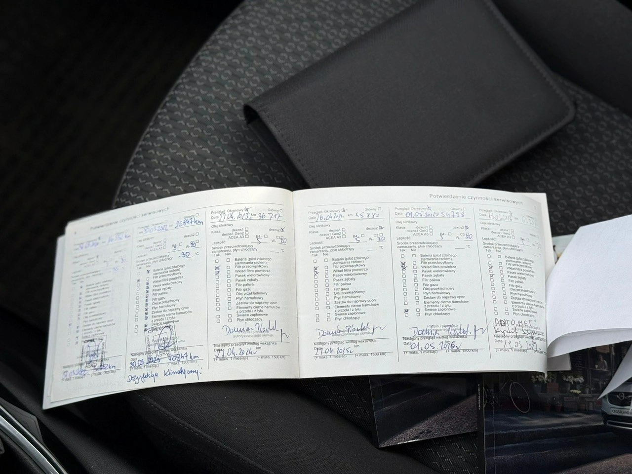 Opel Crossland X - Zdjęcie 27