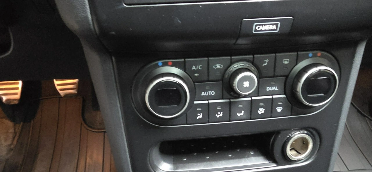 Nissan Qashqai+2 - Zdjęcie 19