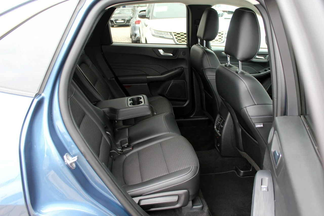 Ford Kuga - Zdjęcie 9