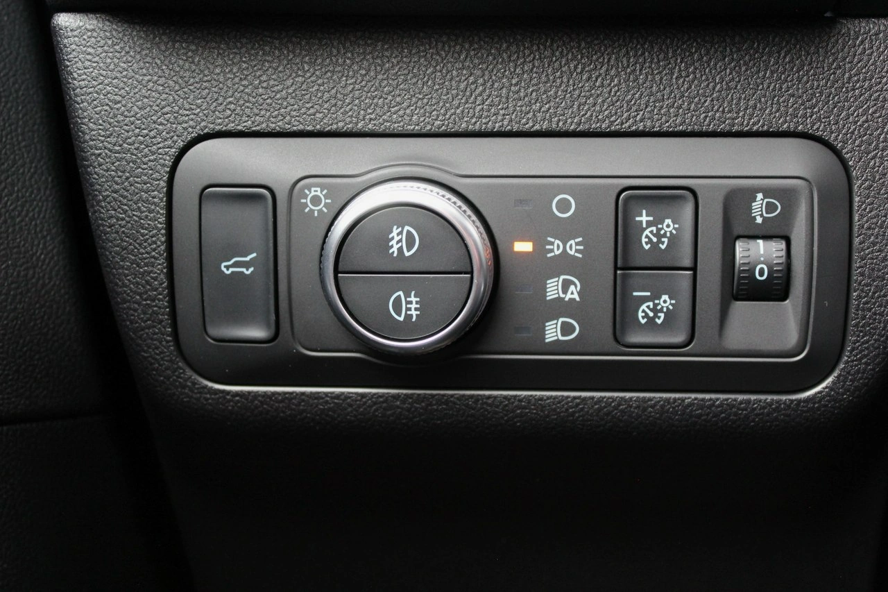 Ford Kuga - Zdjęcie 20