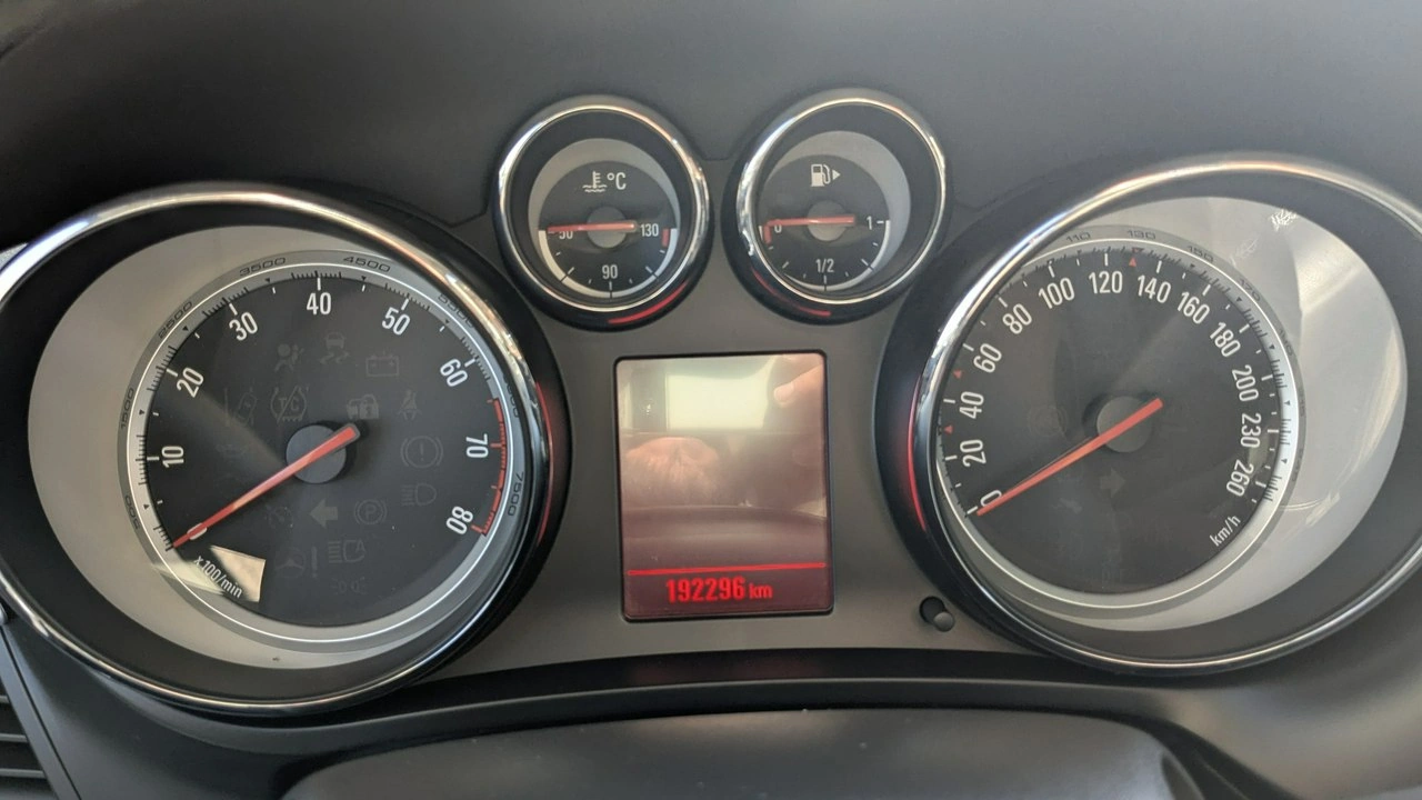 Opel Zafira - Zdjęcie 19