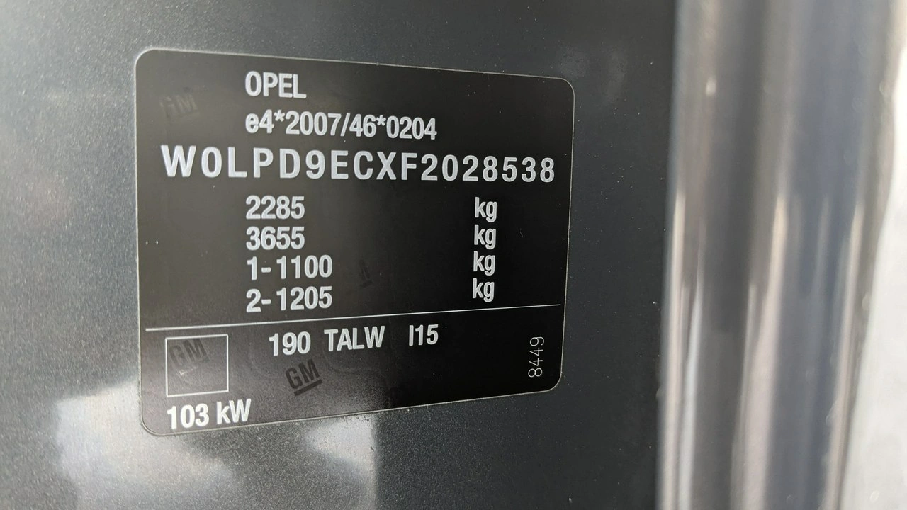 Opel Zafira - Zdjęcie 21