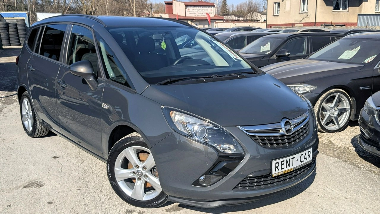 Opel Zafira - Zdjęcie 4