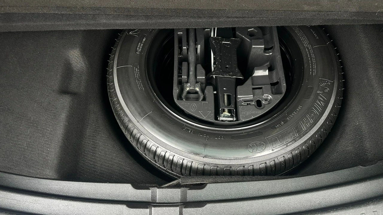 Renault Megane - Zdjęcie 32