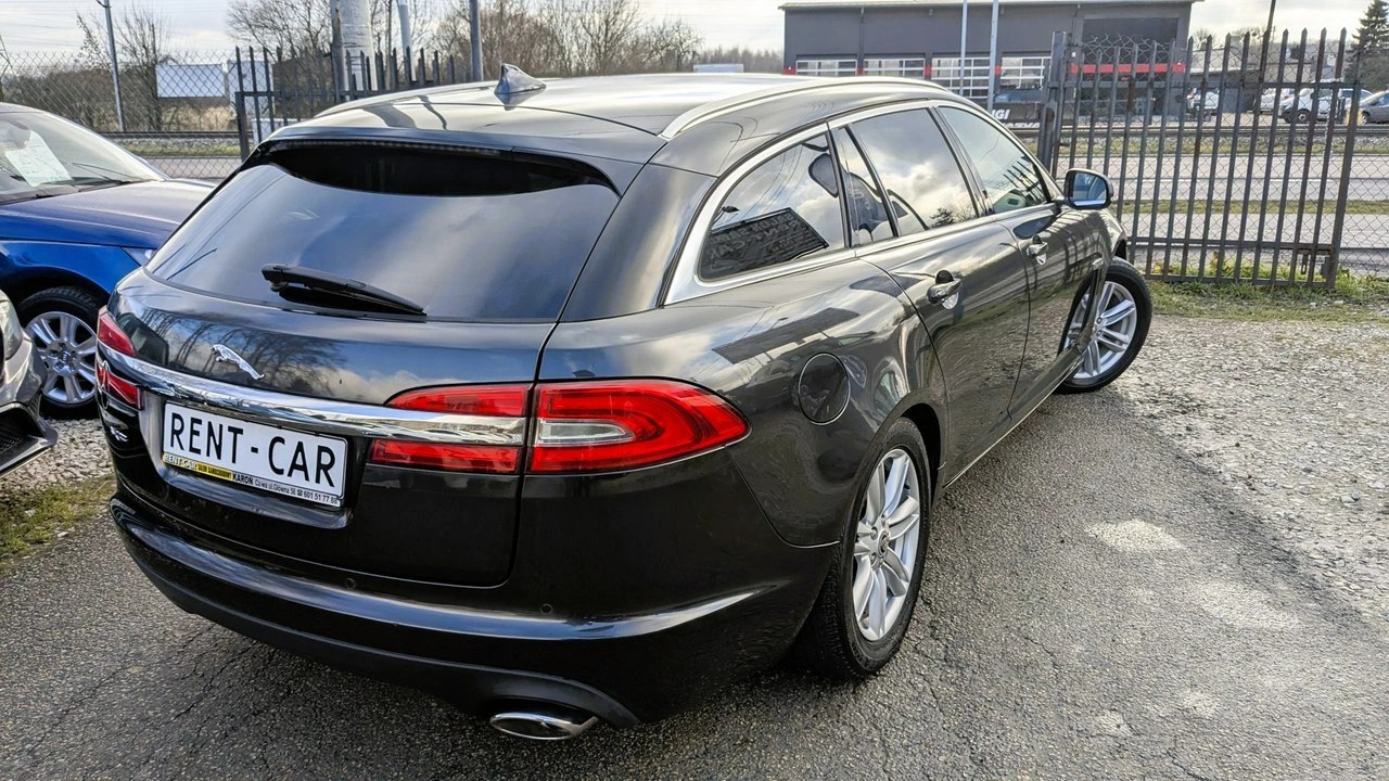 Jaguar XF - Zdjęcie 10