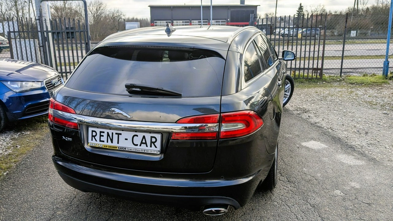 Jaguar XF - Zdjęcie 11
