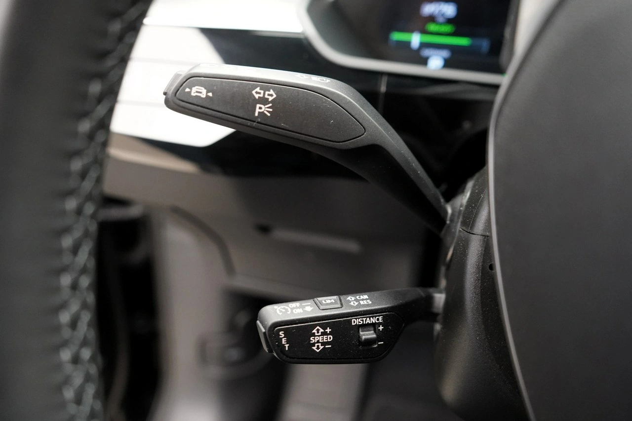 Audi Q8 e-tron - Zdjęcie 21