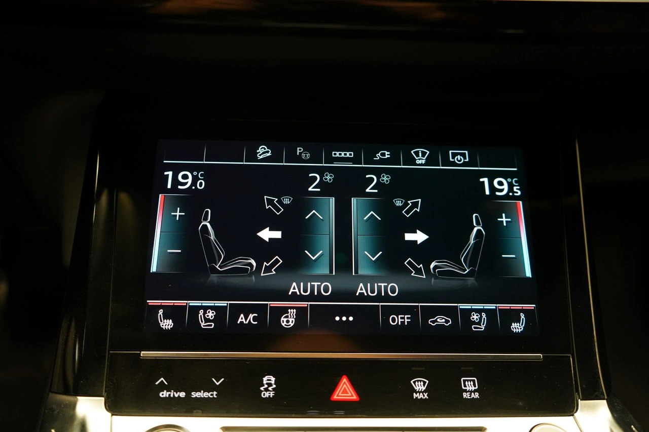 Audi Q8 e-tron - Zdjęcie 24