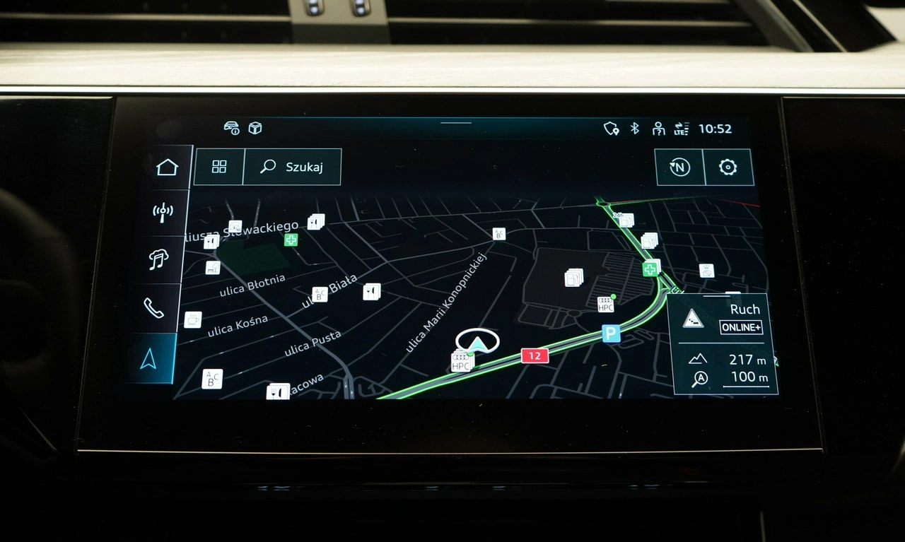 Audi Q8 e-tron - Zdjęcie 37