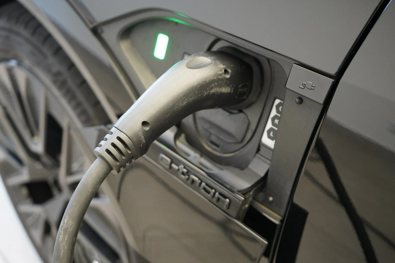 Audi Q8 e-tron - Zdjęcie 46