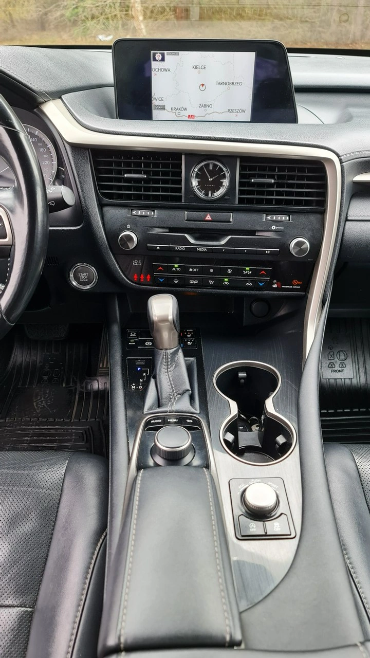 Lexus RX - Zdjęcie 19