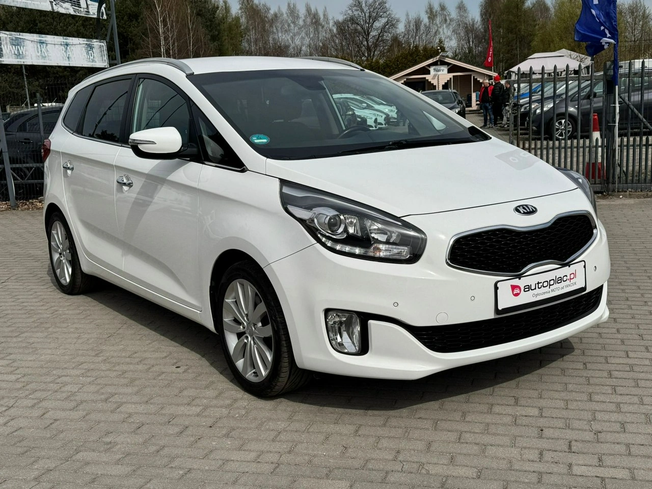 Kia Carens - Zdjęcie 14