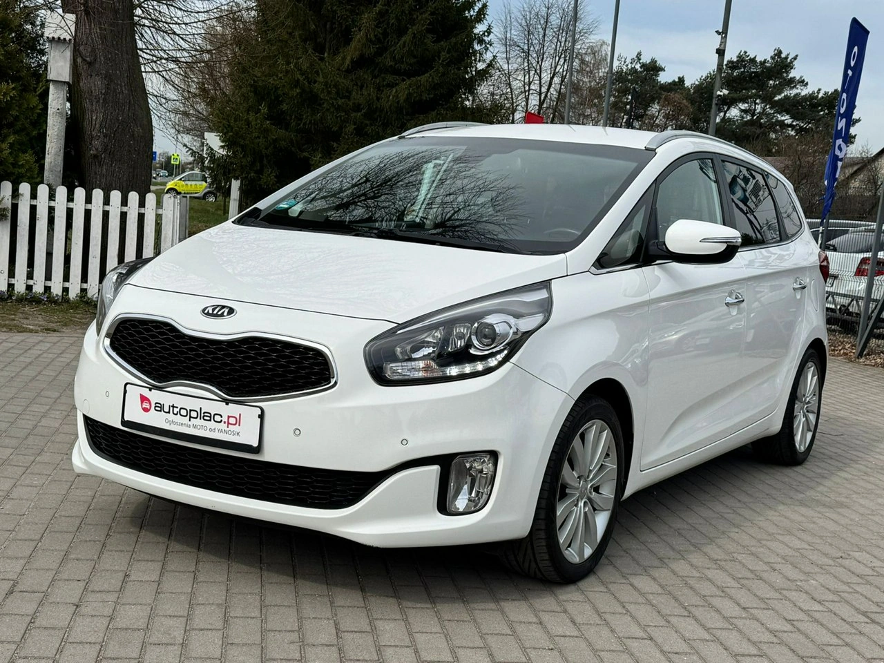 Kia Carens - Zdjęcie 2