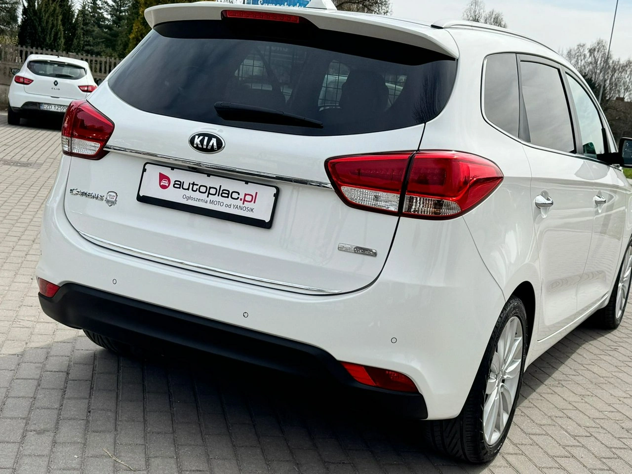 Kia Carens - Zdjęcie 7