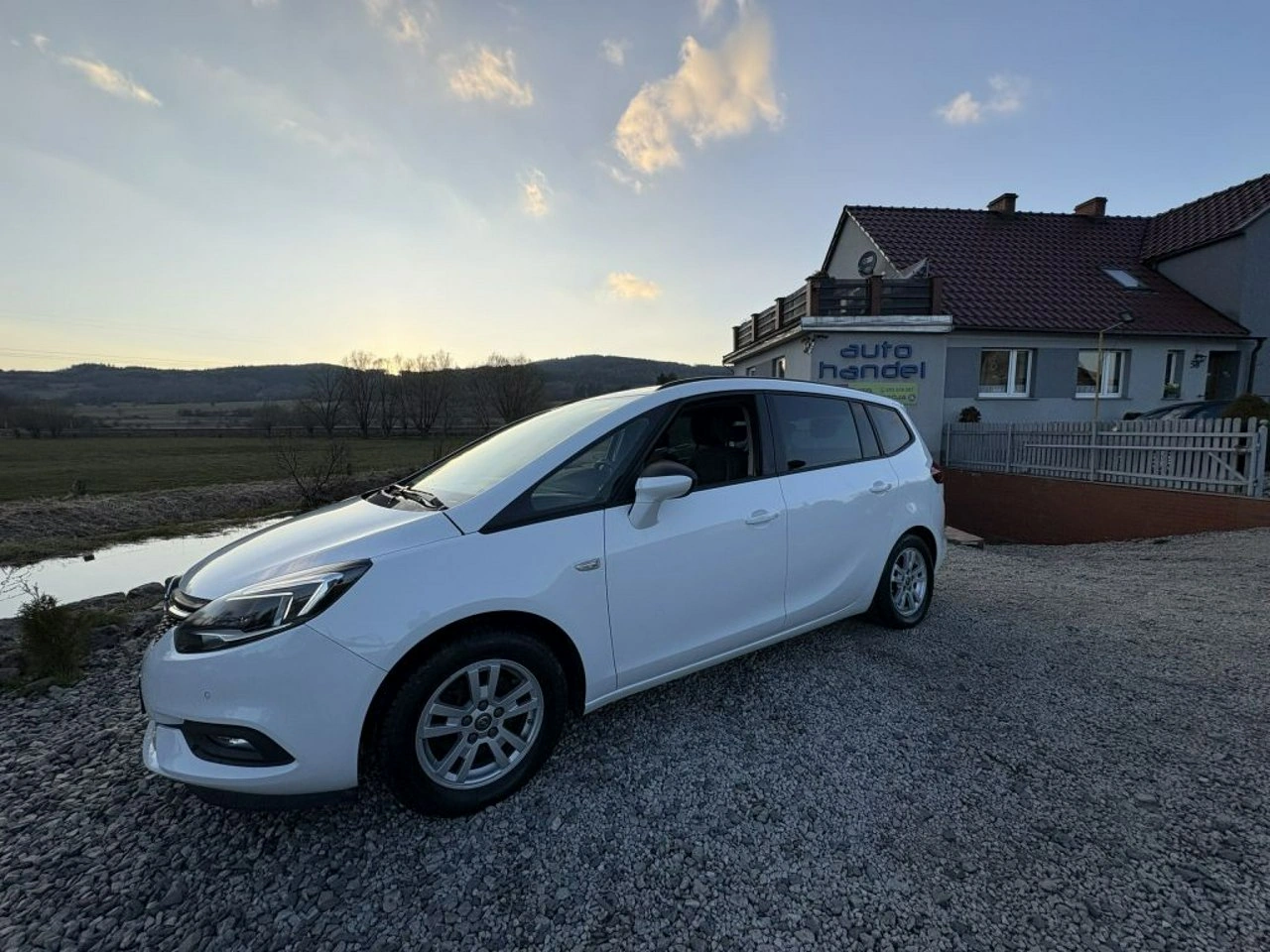 Opel Zafira - Zdjęcie 11