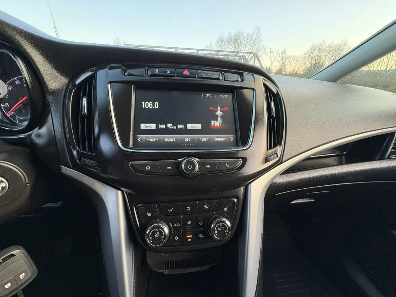 Opel Zafira - Zdjęcie 16