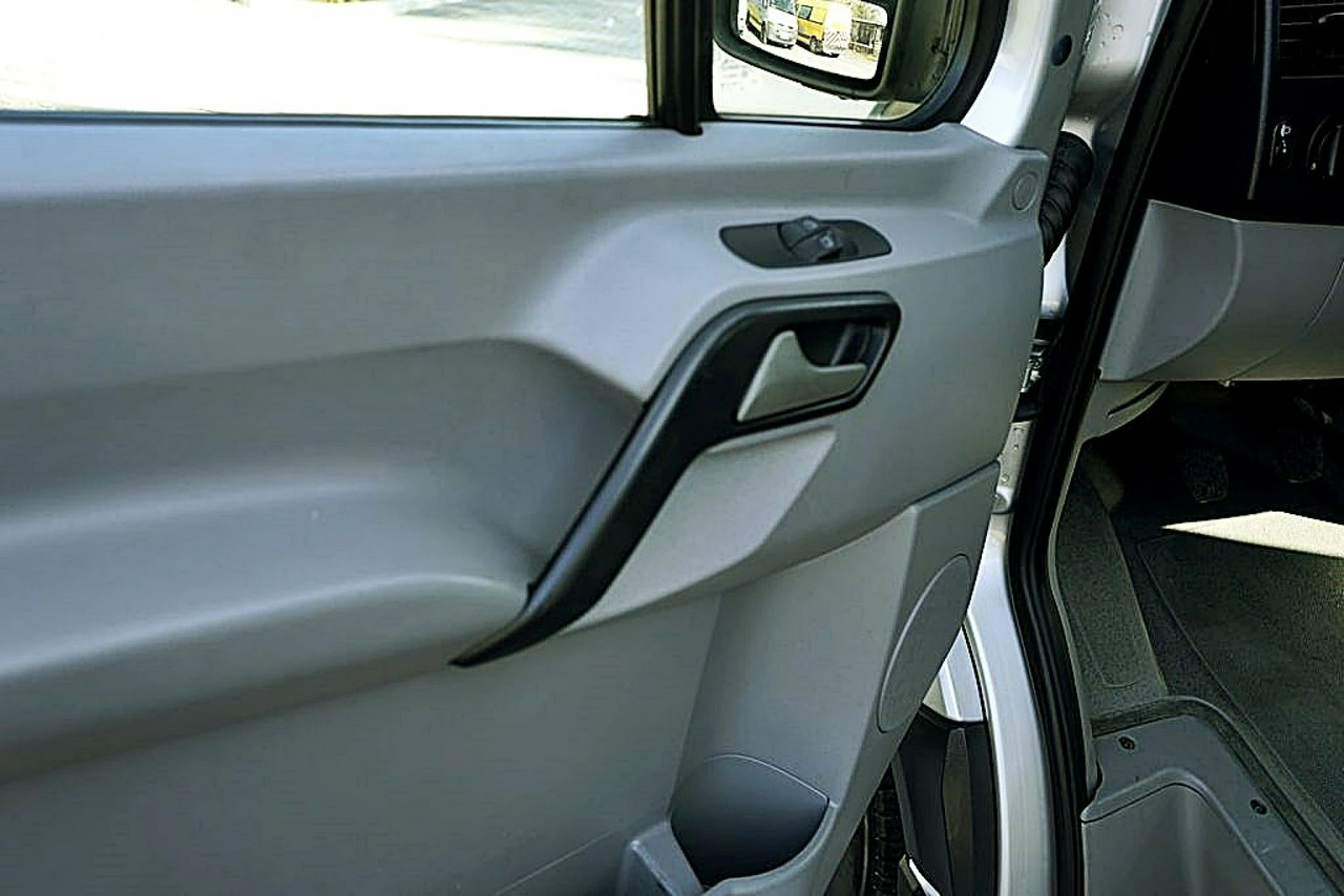 Volkswagen Crafter - Zdjęcie 11