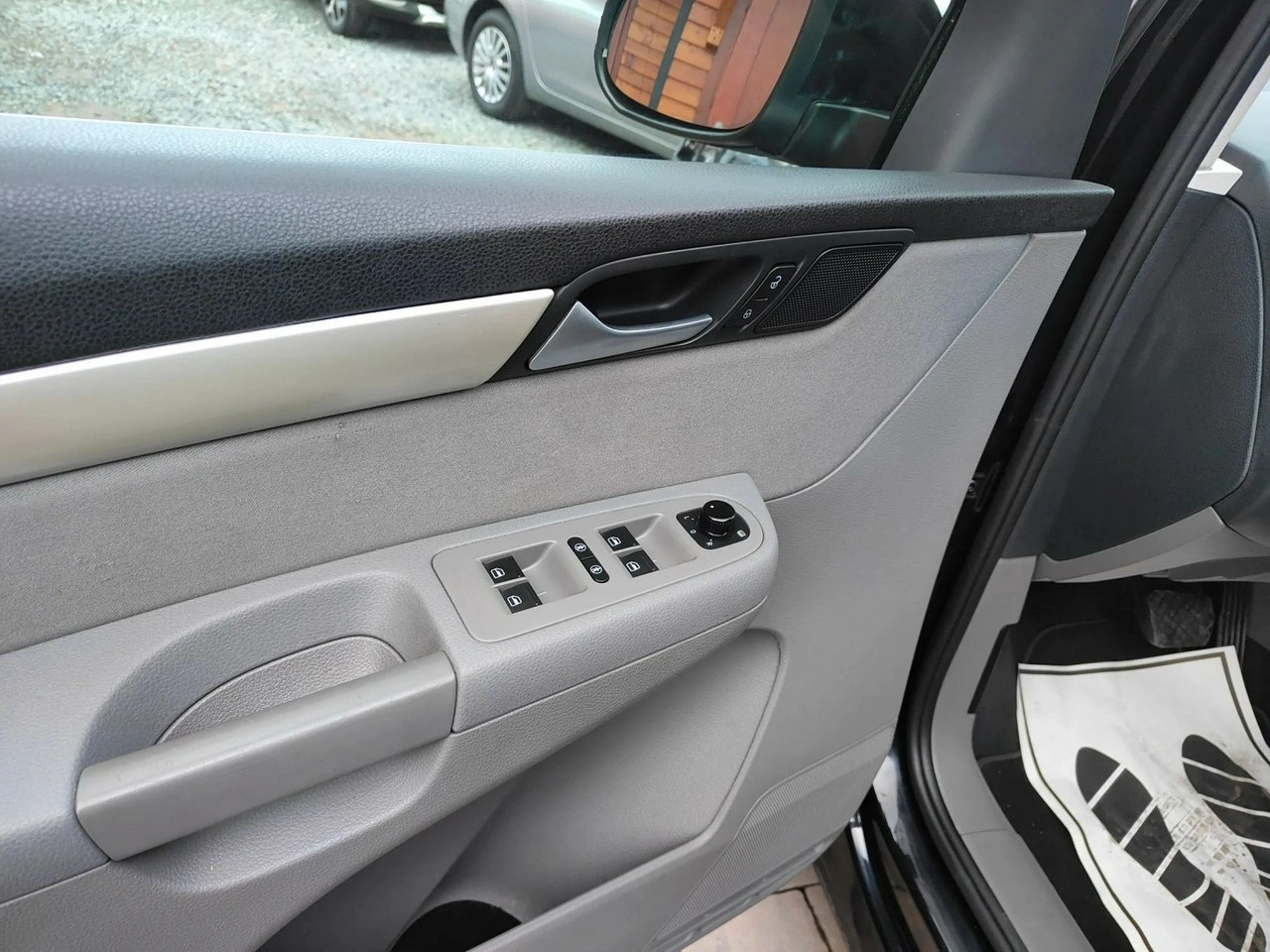 Seat Alhambra - Zdjęcie 16