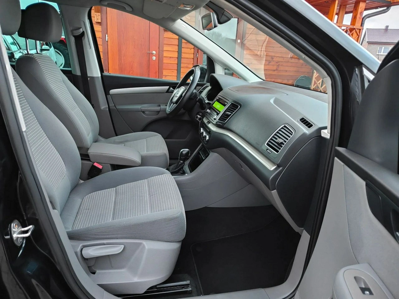 Seat Alhambra - Zdjęcie 19