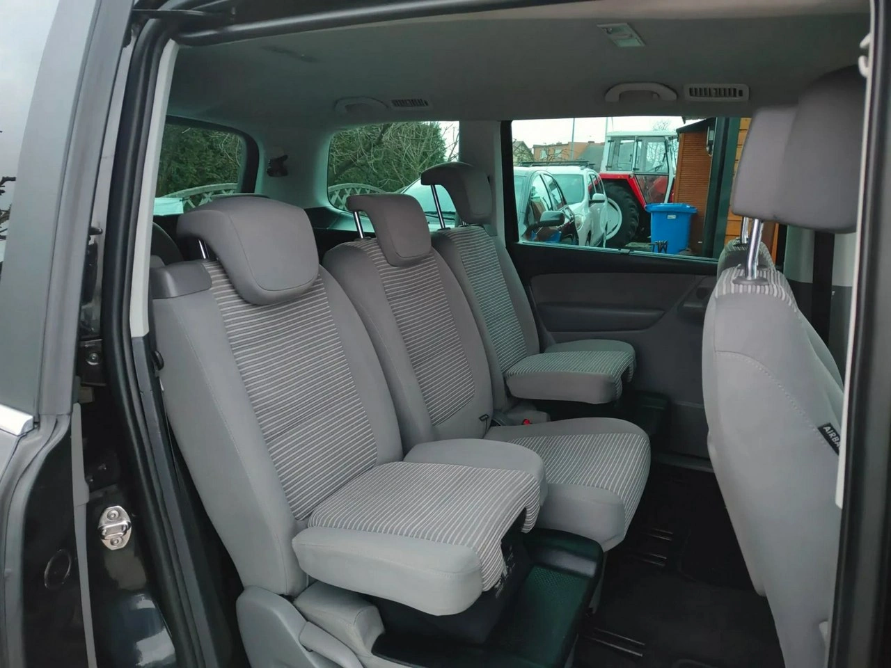 Seat Alhambra - Zdjęcie 22