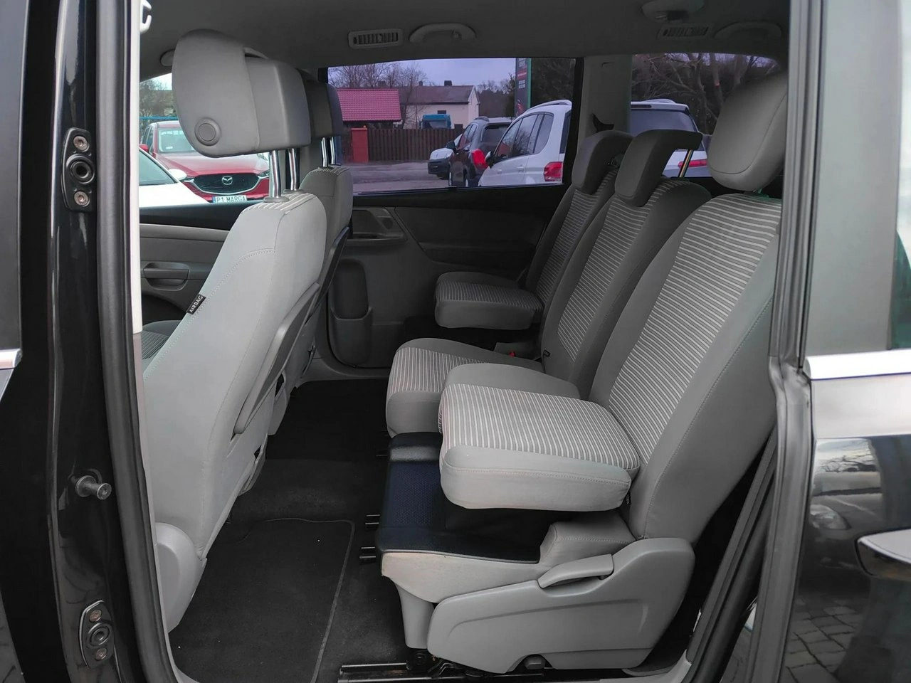 Seat Alhambra - Zdjęcie 26