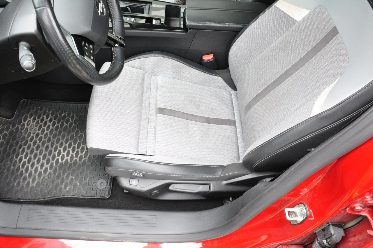Opel Astra - Zdjęcie 14