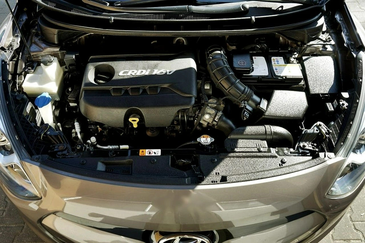 Hyundai i30 - Zdjęcie 12