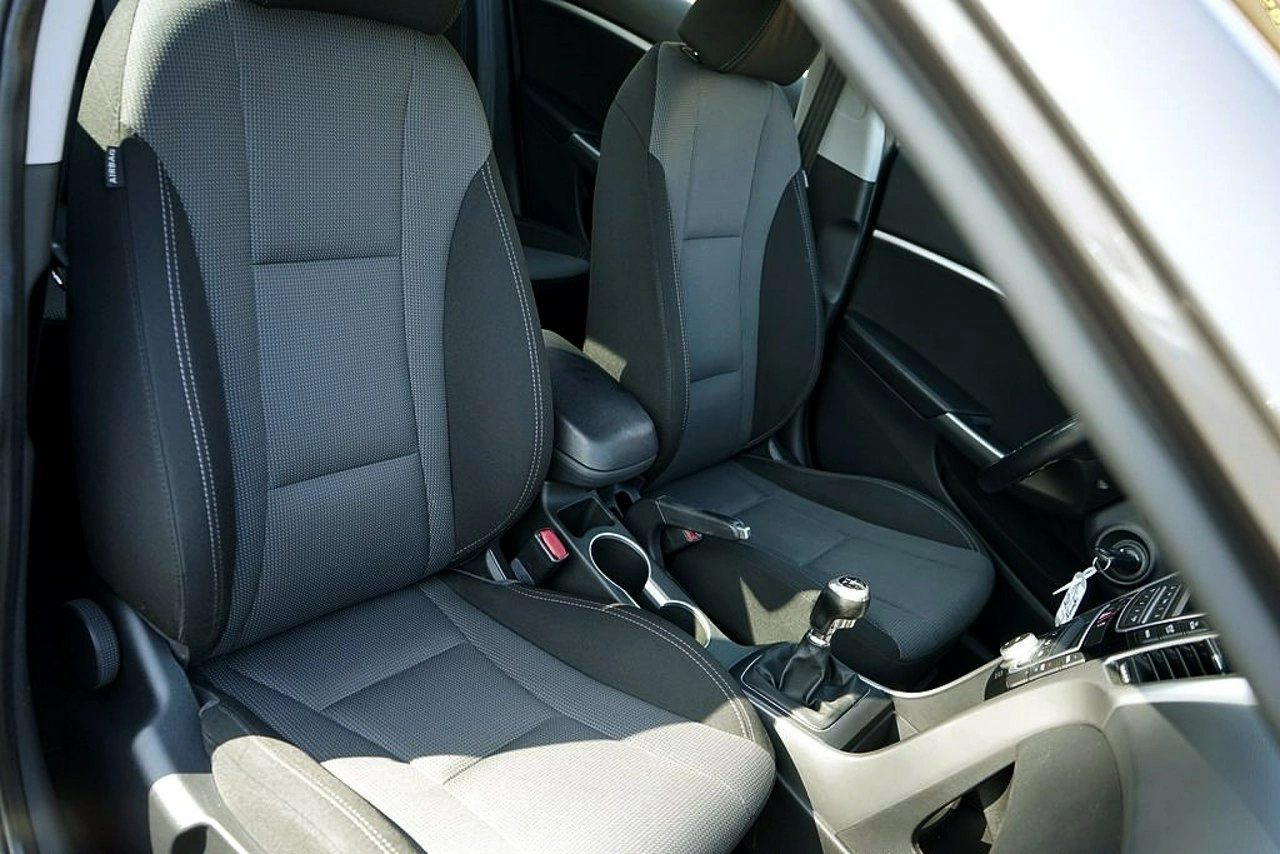 Hyundai i30 - Zdjęcie 17