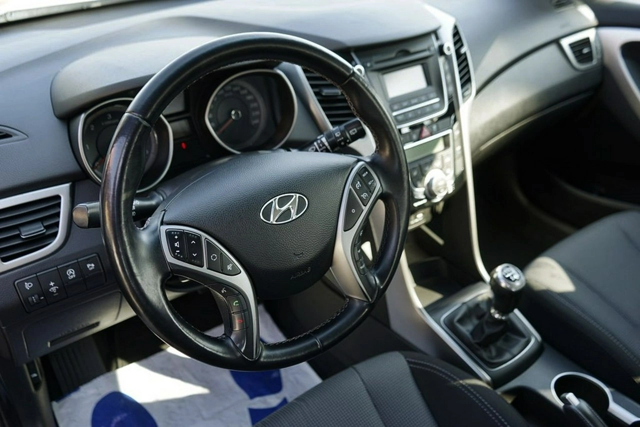 Hyundai i30 - Zdjęcie 21
