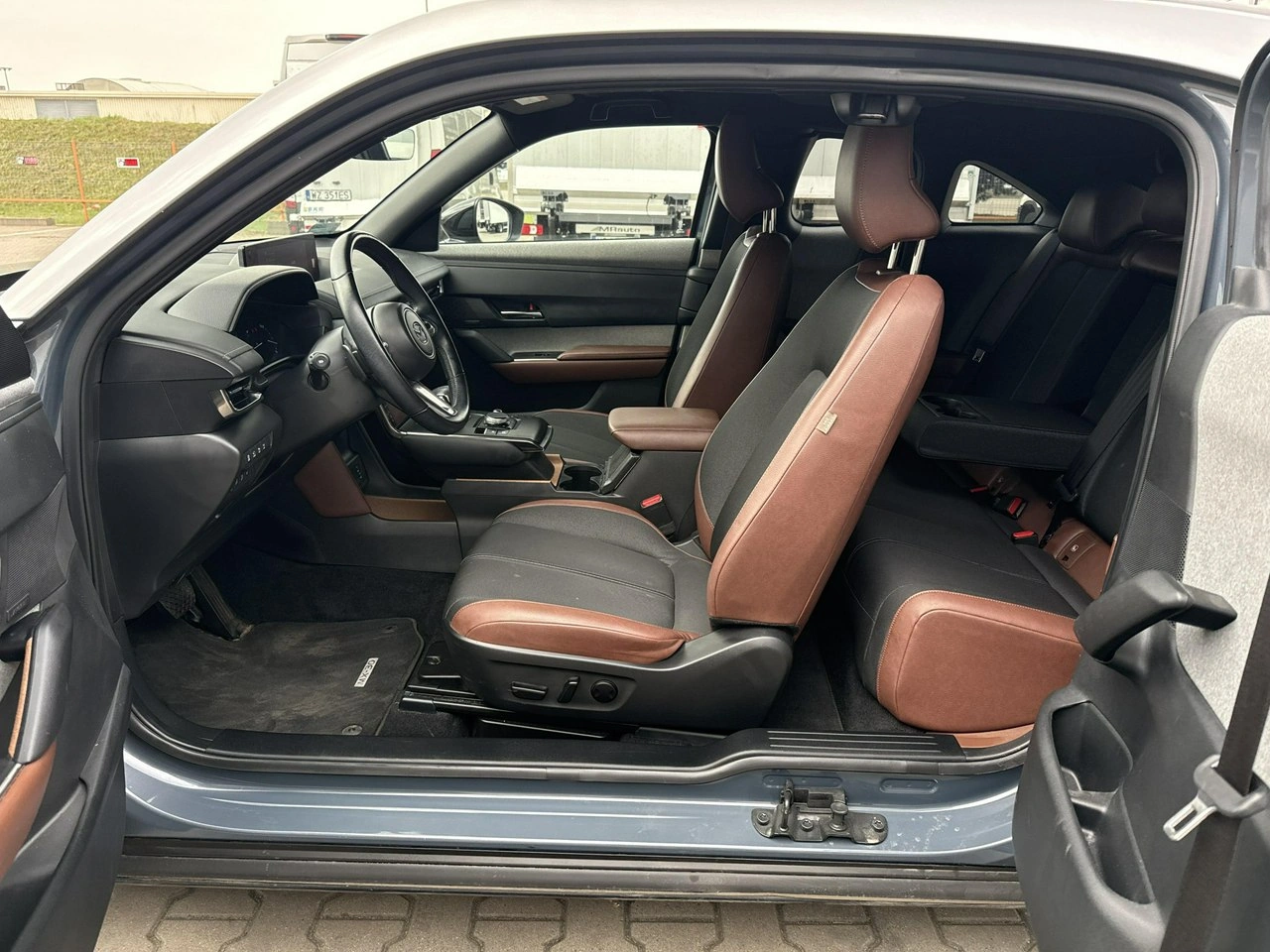 Mazda MX-30 - Zdjęcie 12