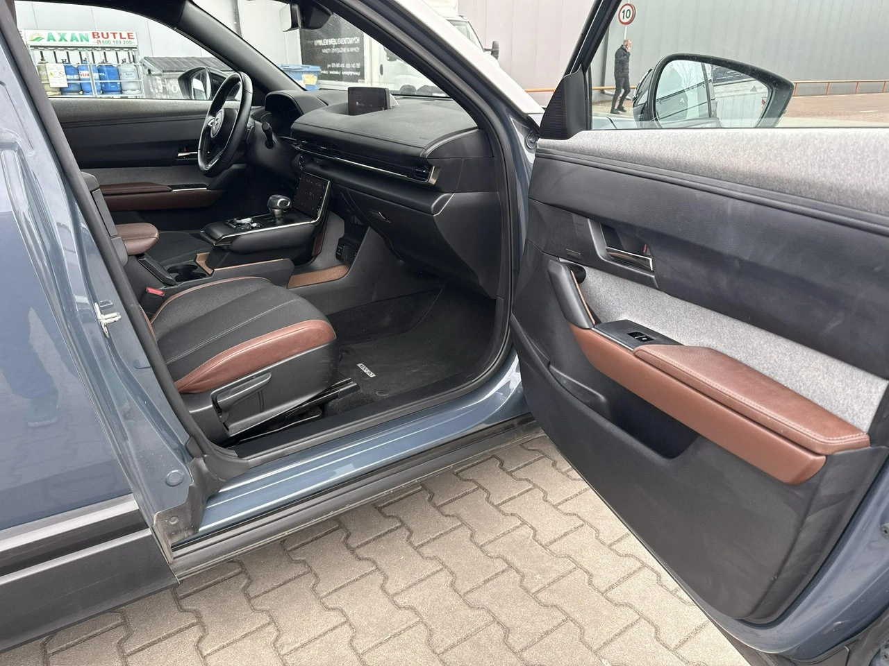 Mazda MX-30 - Zdjęcie 15