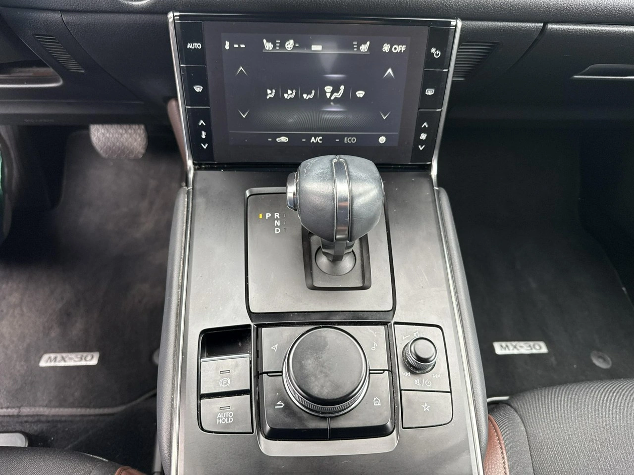 Mazda MX-30 - Zdjęcie 20