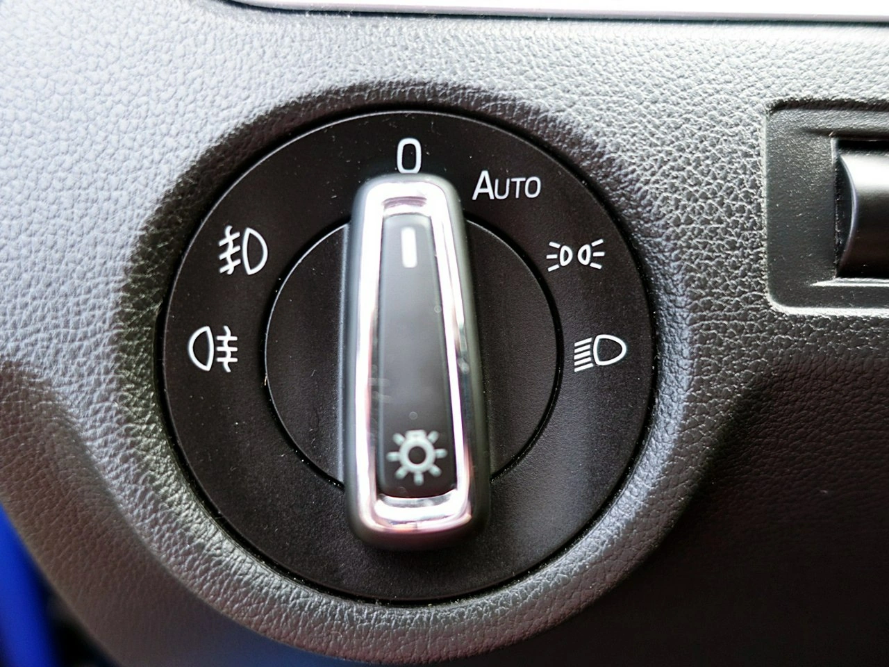 Skoda RAPID - Zdjęcie 17