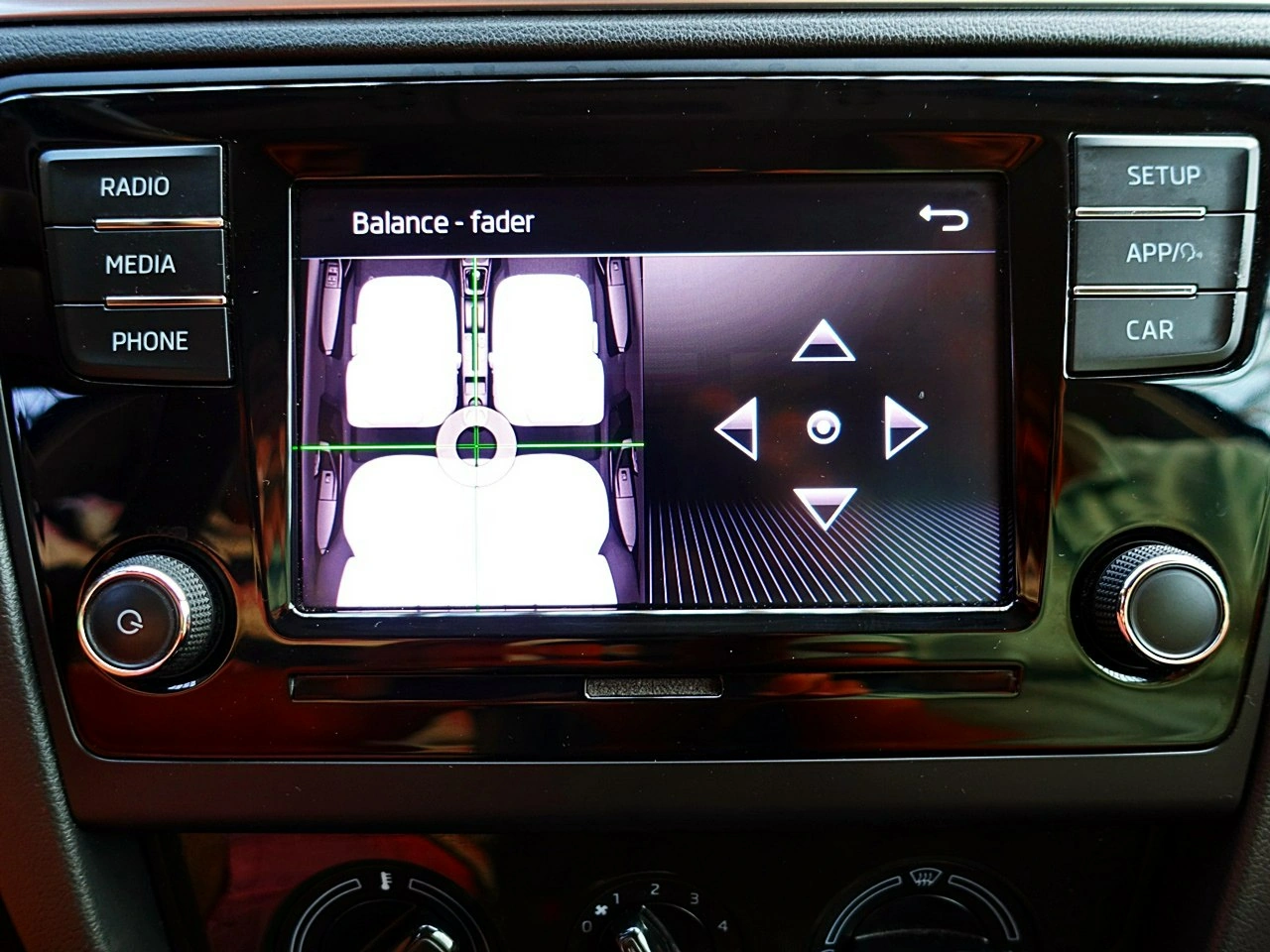 Skoda RAPID - Zdjęcie 42