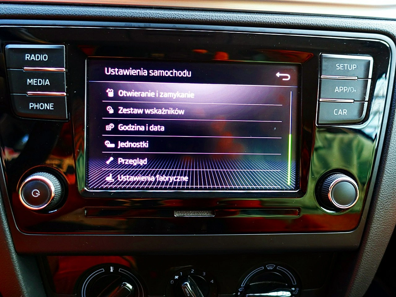 Skoda RAPID - Zdjęcie 29