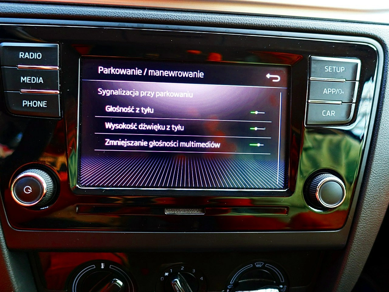 Skoda RAPID - Zdjęcie 30