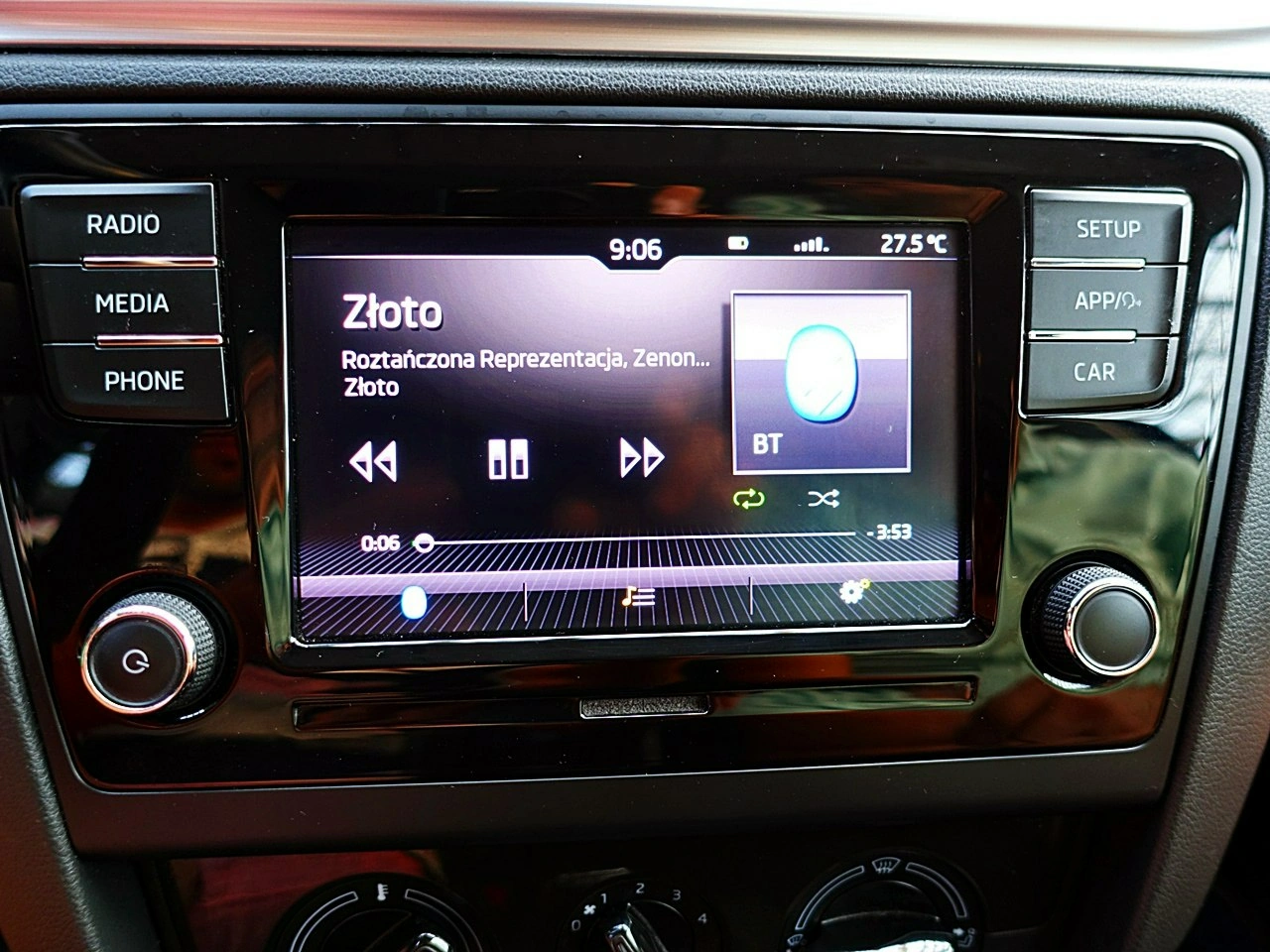 Skoda RAPID - Zdjęcie 27