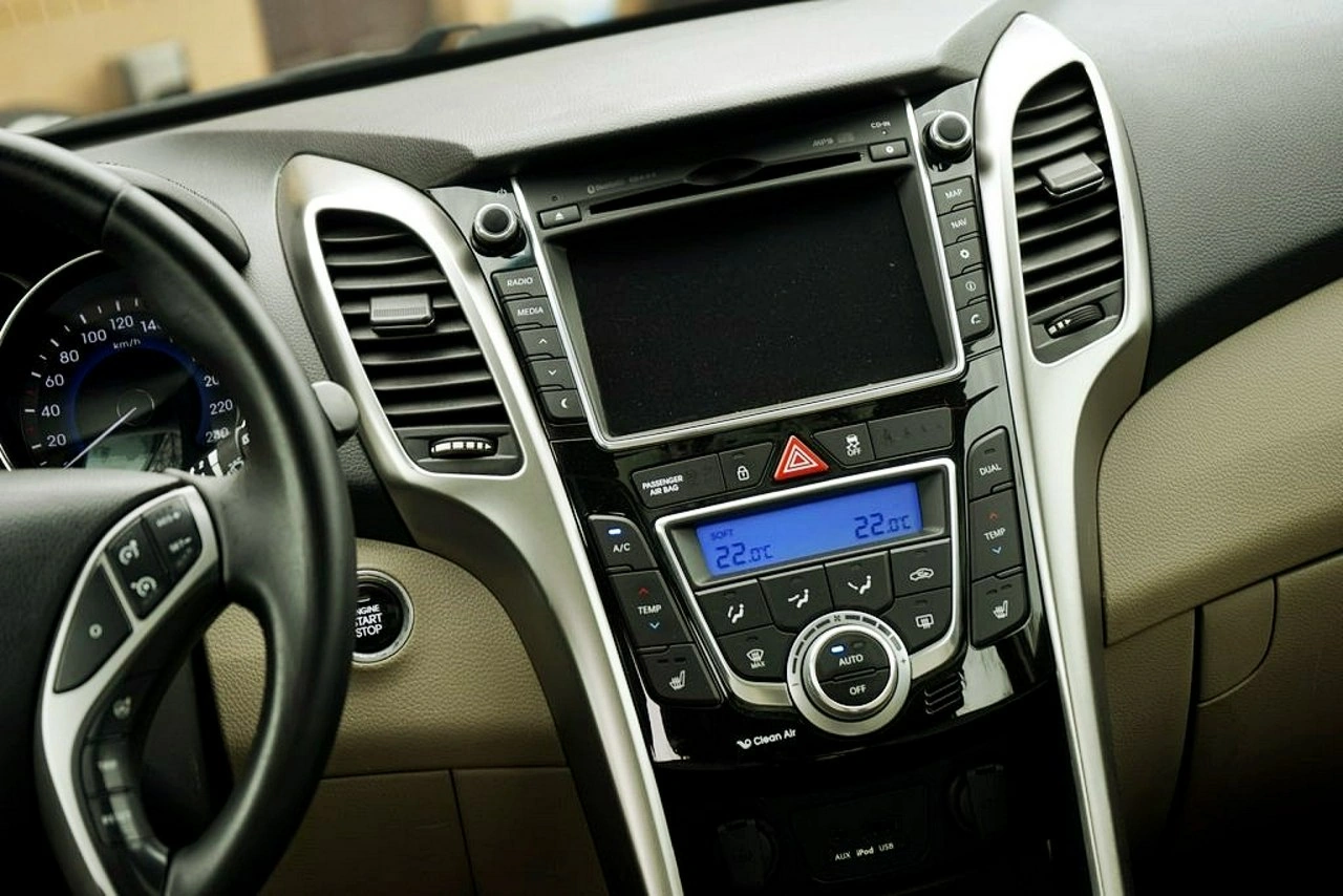 Hyundai i30 - Zdjęcie 23