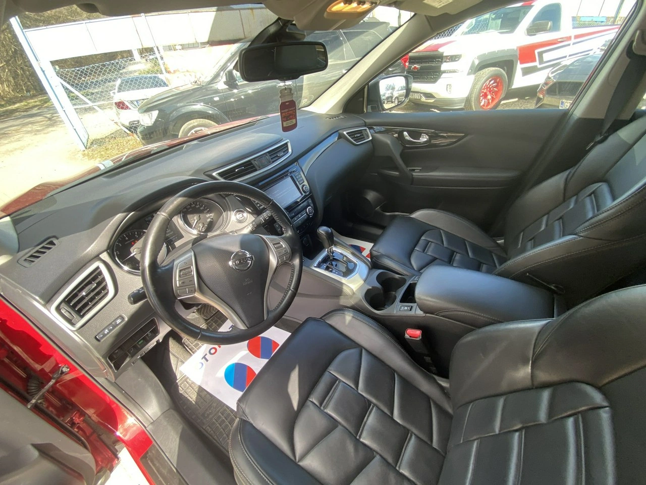 Nissan Qashqai - Zdjęcie 22